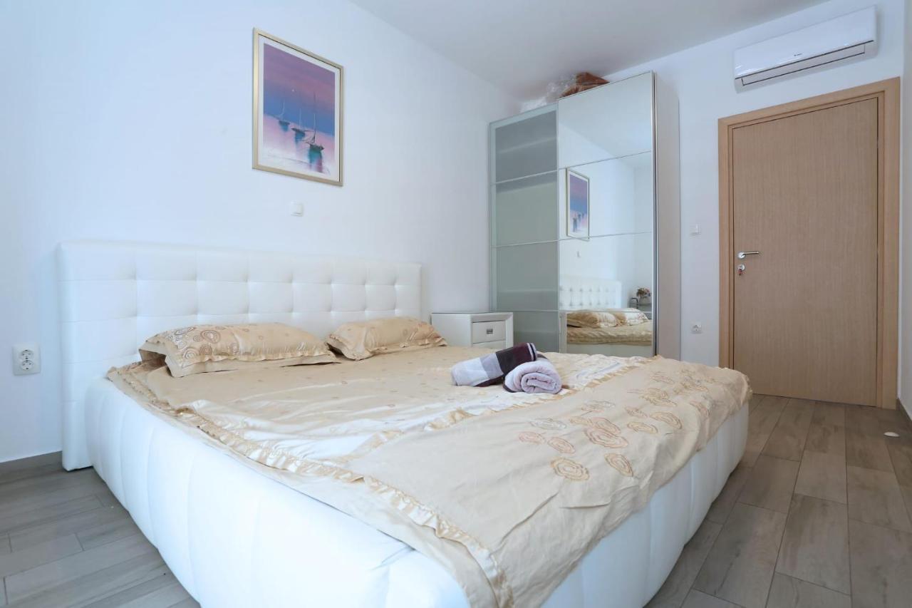 Zane Apartmán